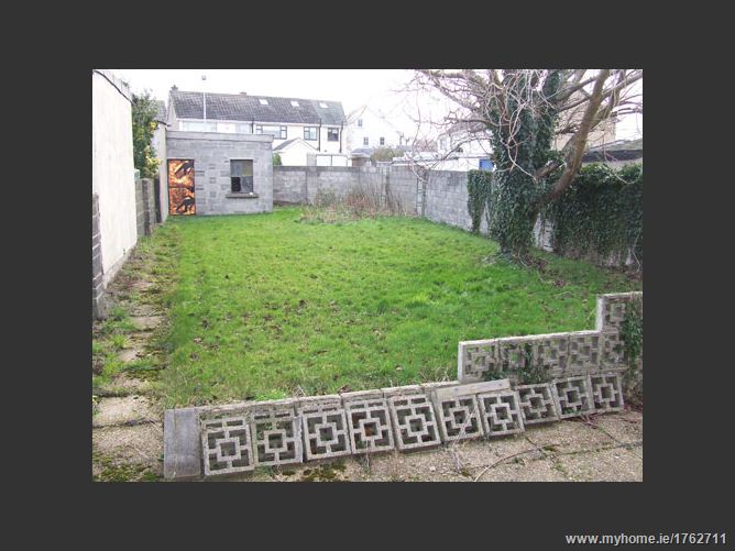 11 Forest Hills, Rathcoole,  Dublin County