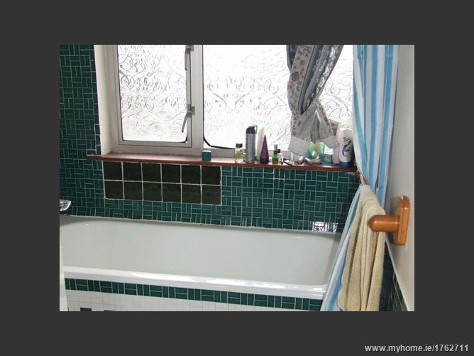 11 Forest Hills, Rathcoole,  Dublin County