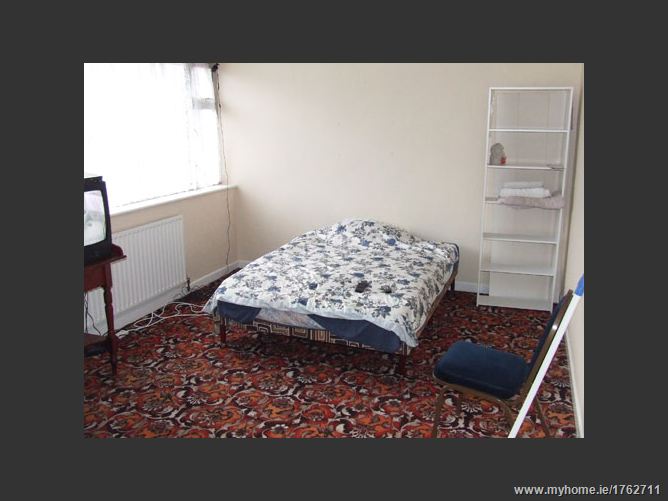 11 Forest Hills, Rathcoole,  Dublin County