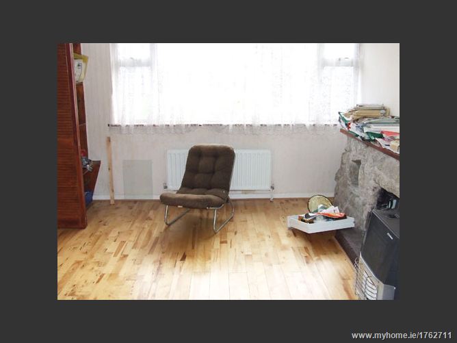 11 Forest Hills, Rathcoole,  Dublin County