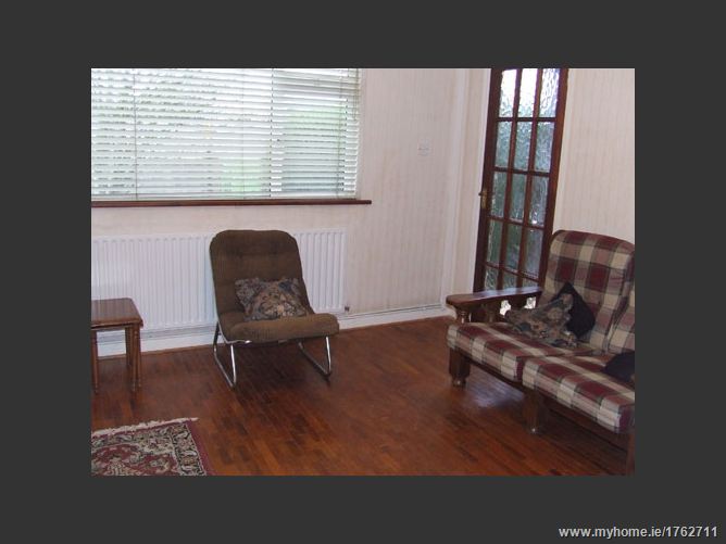 11 Forest Hills, Rathcoole,  Dublin County