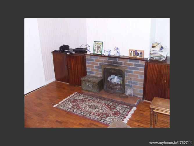 11 Forest Hills, Rathcoole,  Dublin County