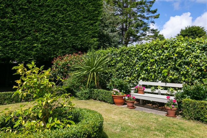 20 Linden Grove, Blackrock, Co. Dublin
