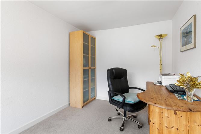 20 Linden Grove, Blackrock, Co. Dublin