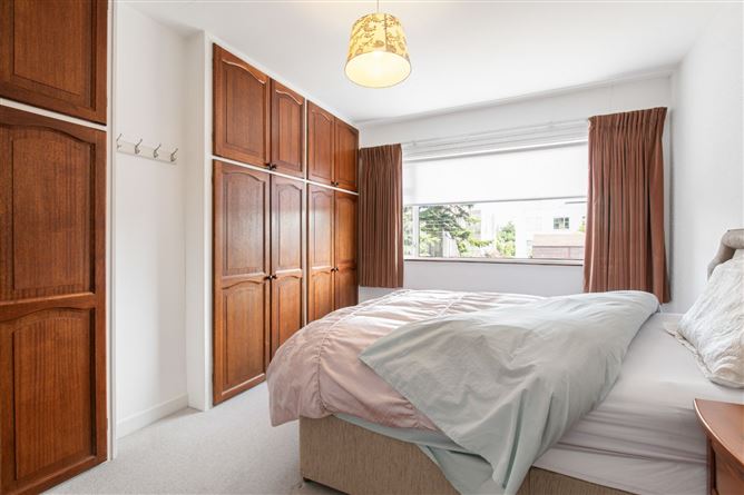 20 Linden Grove, Blackrock, Co. Dublin