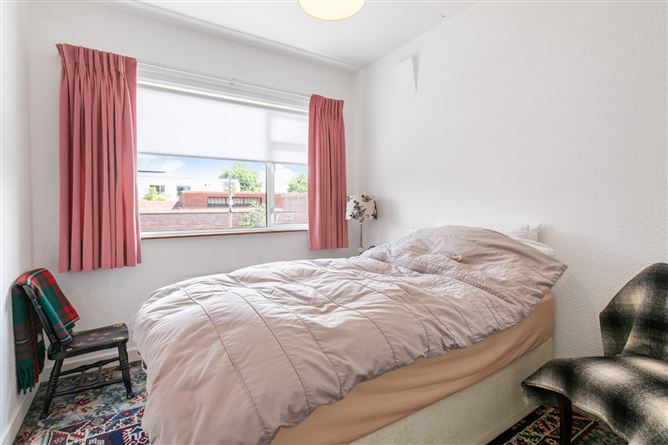 20 Linden Grove, Blackrock, Co. Dublin