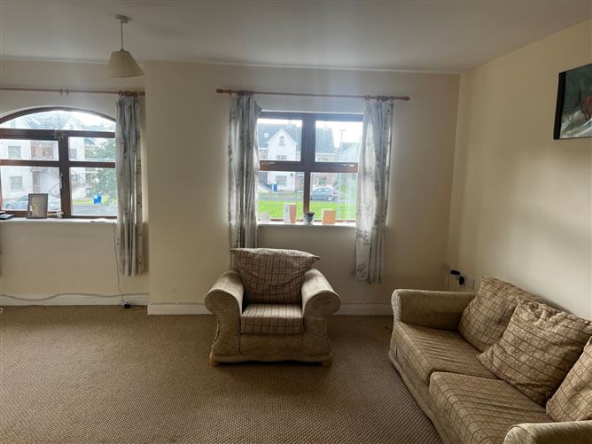 88 Mostrim Oaks, Edgeworthstown, Co. Longford