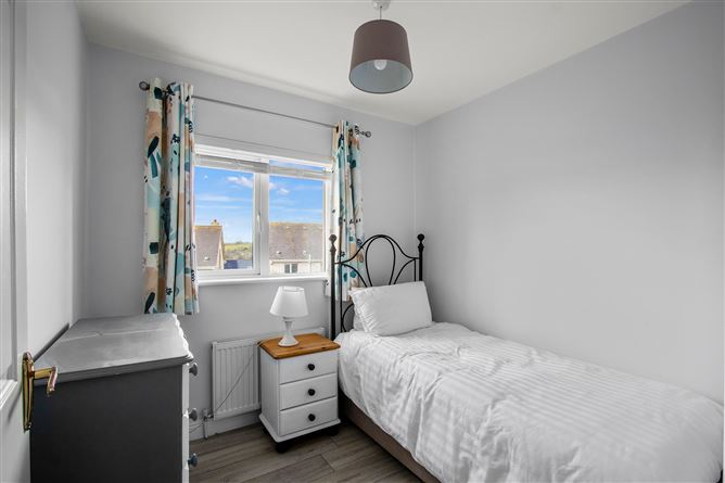 32 The Hawthorns, Skibbereen, Co. Cork