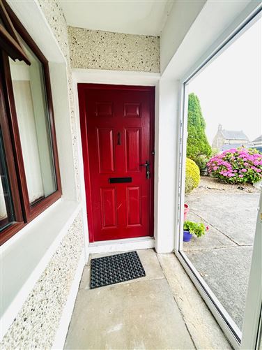 No. 8 Allingham court, Bundoran, Donegal