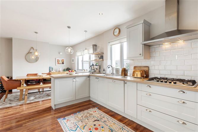 103 St Brendan`s Crescent, Walkinstown, Dublin 12, County Dublin