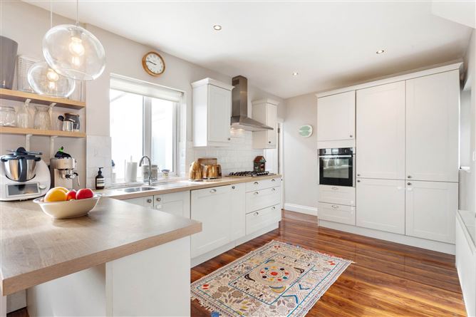 103 St Brendan`s Crescent, Walkinstown, Dublin 12, County Dublin