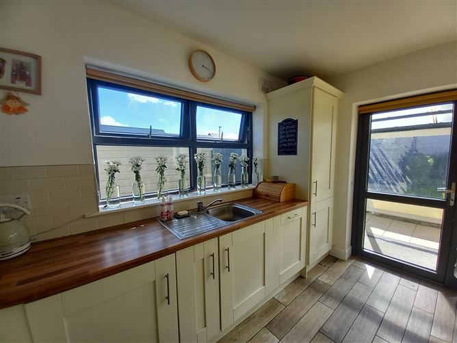 16 Cedar Mews, Coolfadda, Bandon, Cork