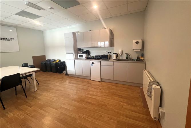 Unit 4, Centre Court, Blyry Business & Commercial Park, Athlone, Westmeath