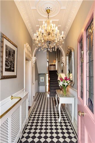 https://photos-a.propertyimages.ie/media/1/1/7/4956711/3be8d558-1bdc-440d-af9f-fd2814f3c6b6_l.jpg