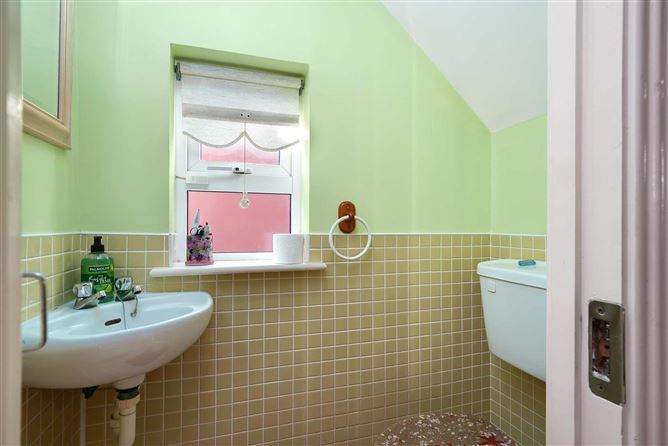 10 Broadfield Avenue, Rathcoole, Co. Dublin D