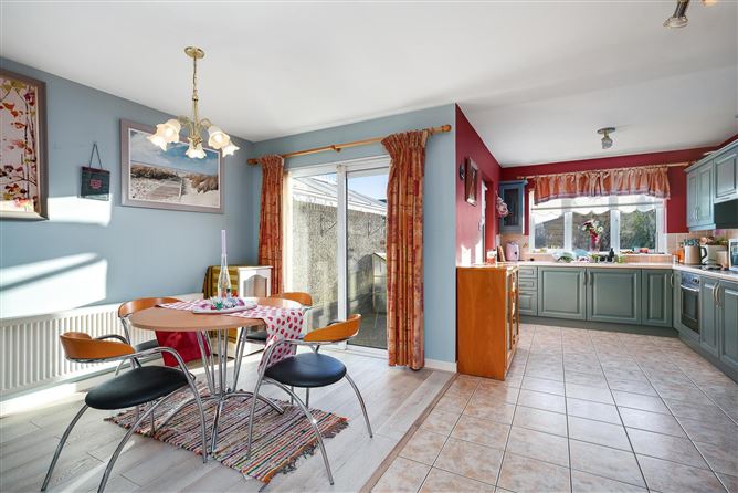 10 Broadfield Avenue, Rathcoole, Co. Dublin D