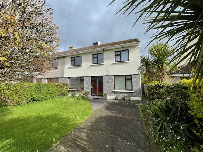 8 Clash West, Tralee, Kerry