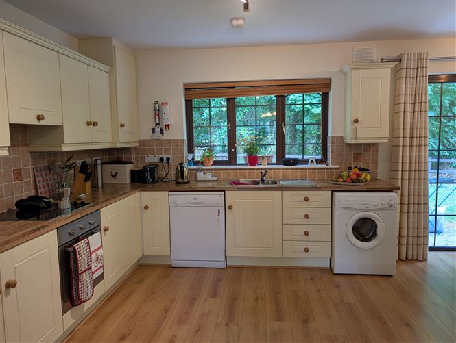 Photo 12 of 26 — 16 Mac Raghnaill Court, Lough Rinn Gortletteragh , Mohill, Leitrim
