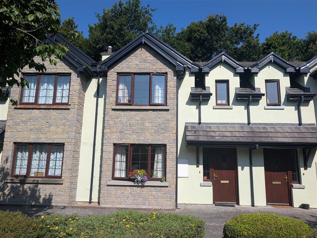 16 Mac Raghnaill Court, Lough Rinn Gortletteragh , Mohill, Leitrim