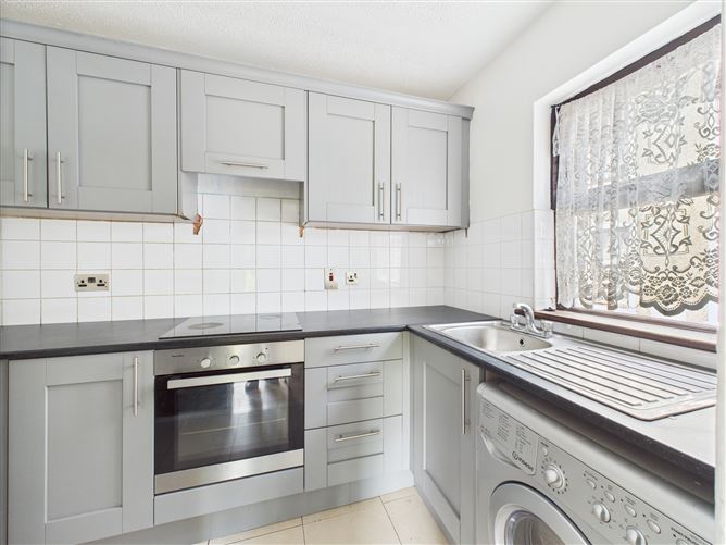 Photo 4 of 12 — Apt 9 Manor Court, Straffan Road, Maynooth, Kildare