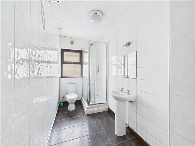Photo 7 of 12 — Apt 9 Manor Court, Straffan Road, Maynooth, Kildare
