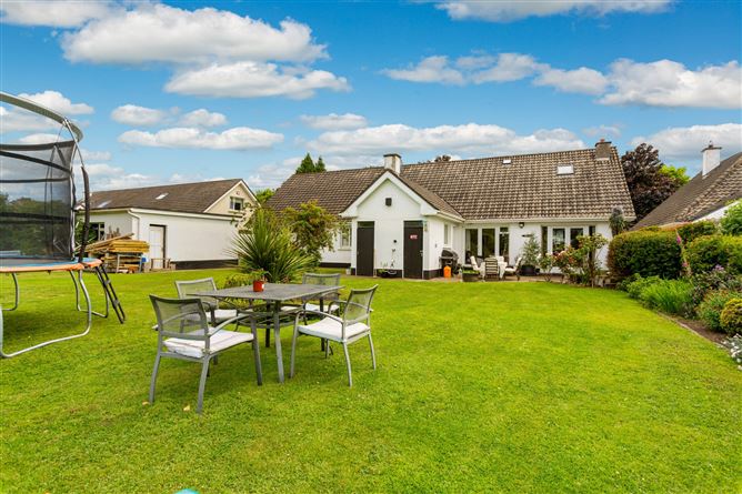 7 College Park, Castleknock, Dublin 15