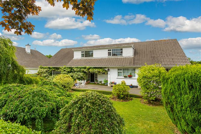 7 College Park, Castleknock, Dublin 15
