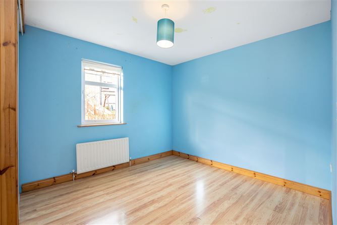 82 Lakeview, The Fair Green, Cavan