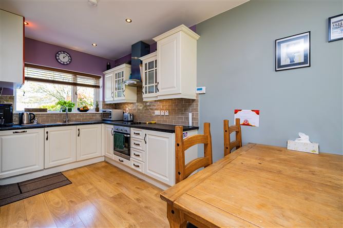 4 Castleview Walk, Artane, Dublin 5