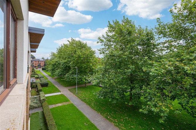 36 Castlegate Park, Adamstown, Lucan, Dublin
