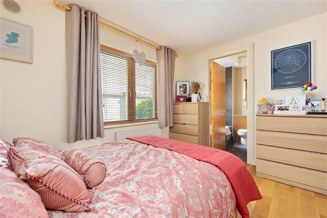 Apt. 29, Waters Edge, Oldtown Demesne, Naas, Kildare