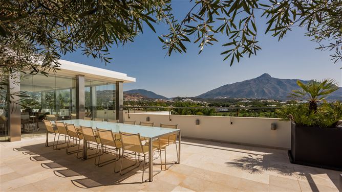 Spain, Marbella, Nueva Andalucia - 740-00403P