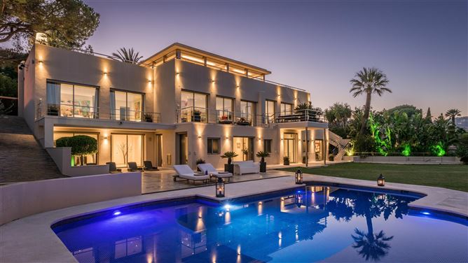 Spain, Marbella, Nueva Andalucia - 740-00403P