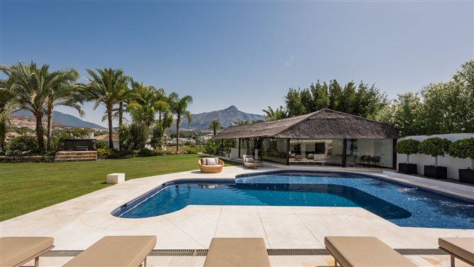Spain, Marbella, Nueva Andalucia - 740-00403P