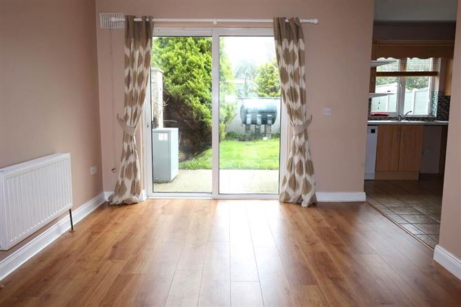 24 Rossmore, Roscrea, Tipperary