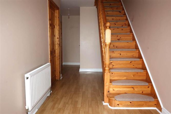 24 Rossmore, Roscrea, Tipperary