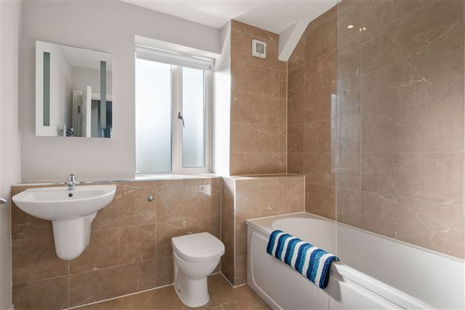 1 Peyton Avenue, Rathcoole, Co. Dublin