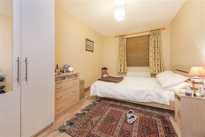 27 Woodbrook Square, Dublin 15, County Dublin