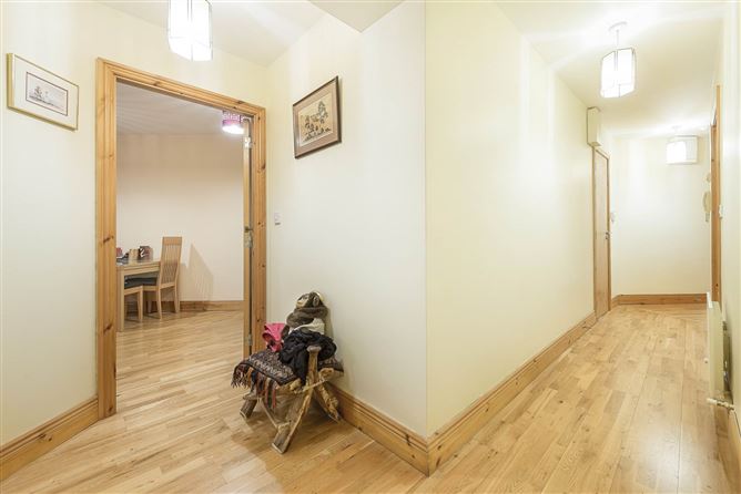 27 Woodbrook Square, Dublin 15, County Dublin