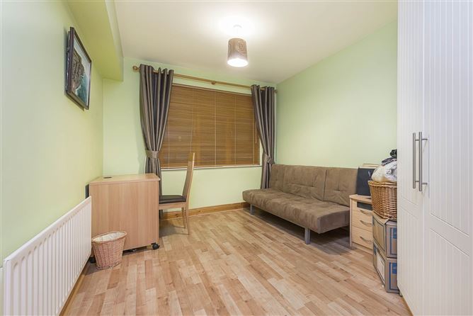 27 Woodbrook Square, Dublin 15, County Dublin