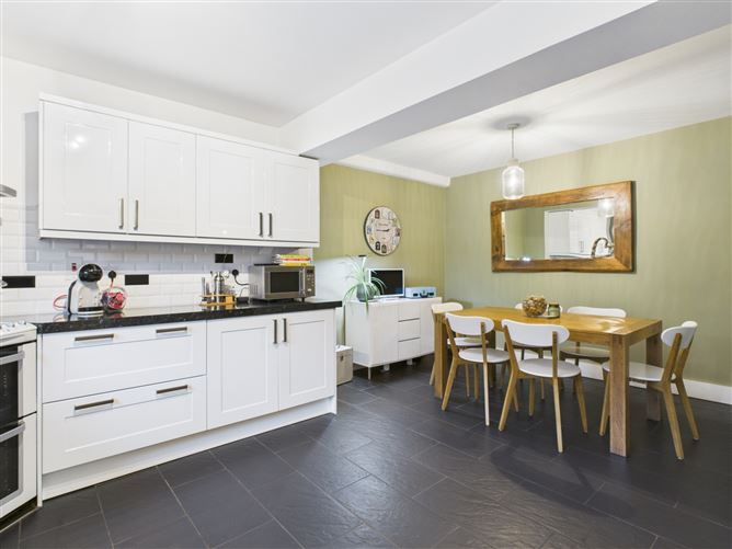 54 Roanmore Park, Waterford