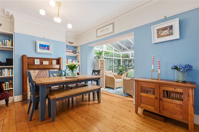 64 St Alban's Park, Sandymount, Dublin 4