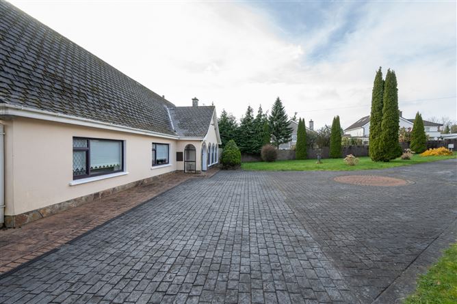 Breffni, Bishopstown Road, Cork