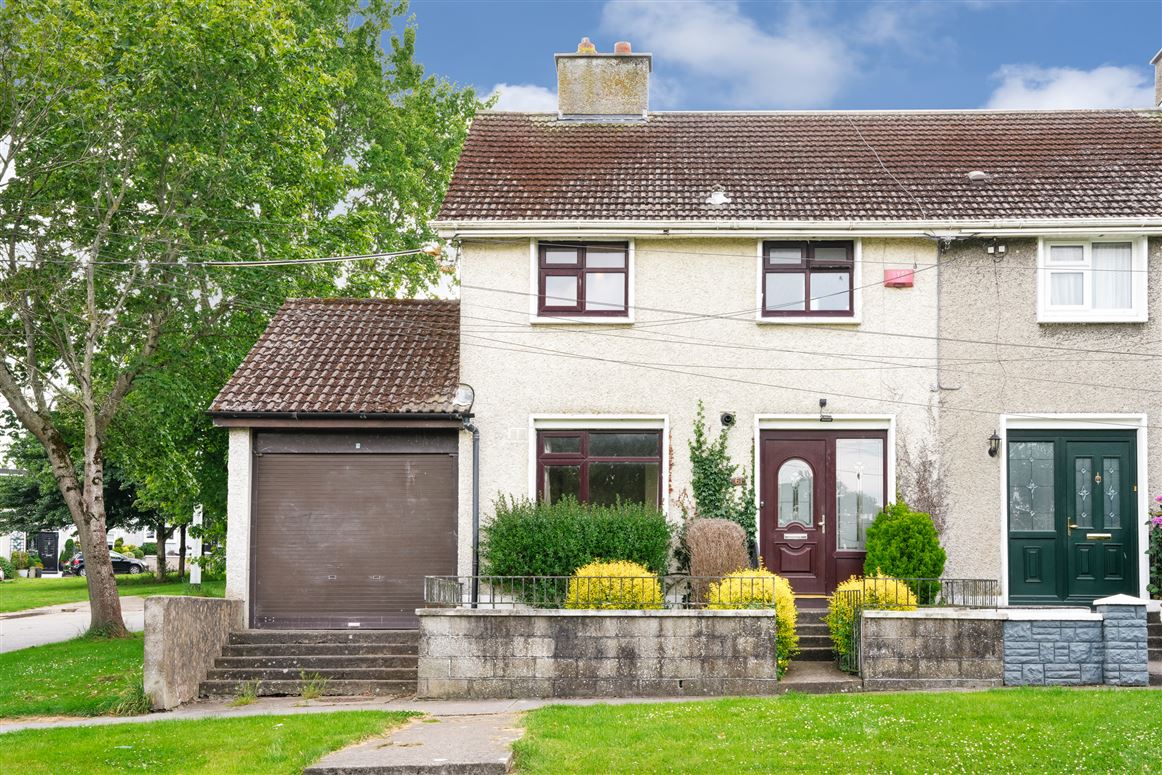 61 Pearse Brothers Park, Rathfarnham, Dublin 16