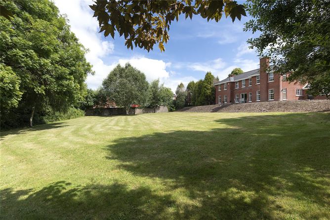8 Birchley, Model Farm Road, Carrigrohane, Cork City