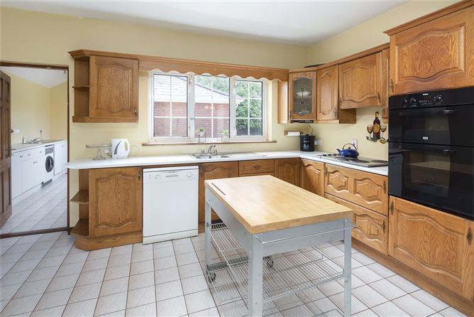 8 Birchley, Model Farm Road, Carrigrohane, Cork City