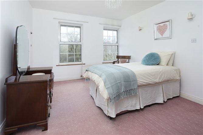 8 Birchley, Model Farm Road, Carrigrohane, Cork City