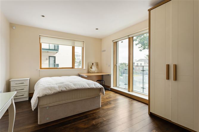 Apt 71 The Hibernia building, Heuston South Quarter, Kilmainham, Dublin 8