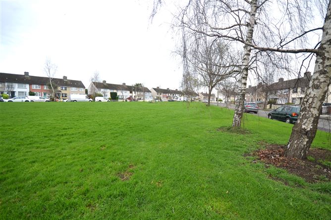 62 Drumfinn Avenue, Ballyfermot,   Dublin 10