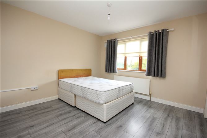 17 Ard Erin, Mountrath, Laois